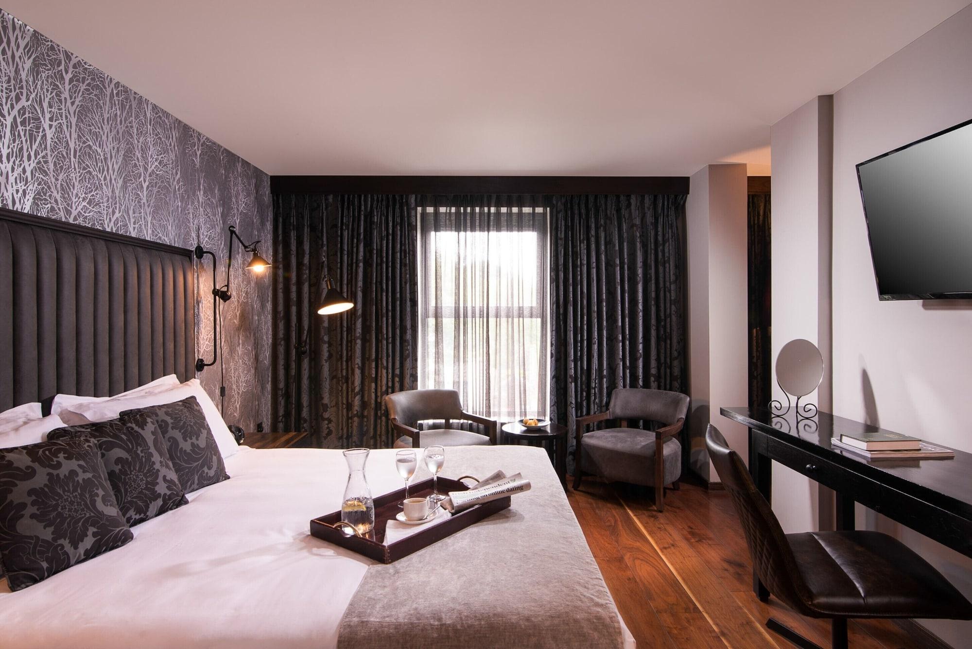 The Twelve Hotel بارنا المظهر الخارجي الصورة