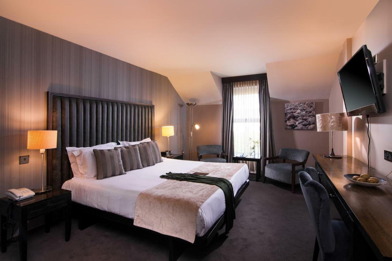 The Twelve Hotel بارنا المظهر الخارجي الصورة