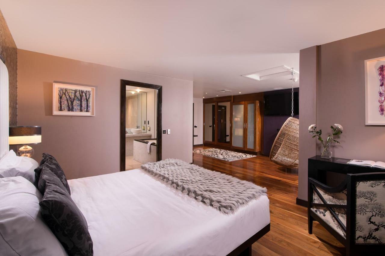 The Twelve Hotel بارنا المظهر الخارجي الصورة