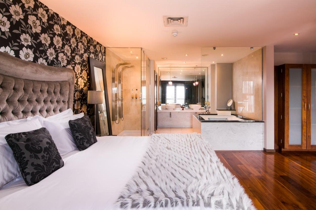 The Twelve Hotel بارنا المظهر الخارجي الصورة