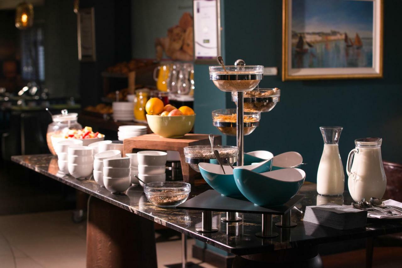 The Twelve Hotel بارنا المظهر الخارجي الصورة