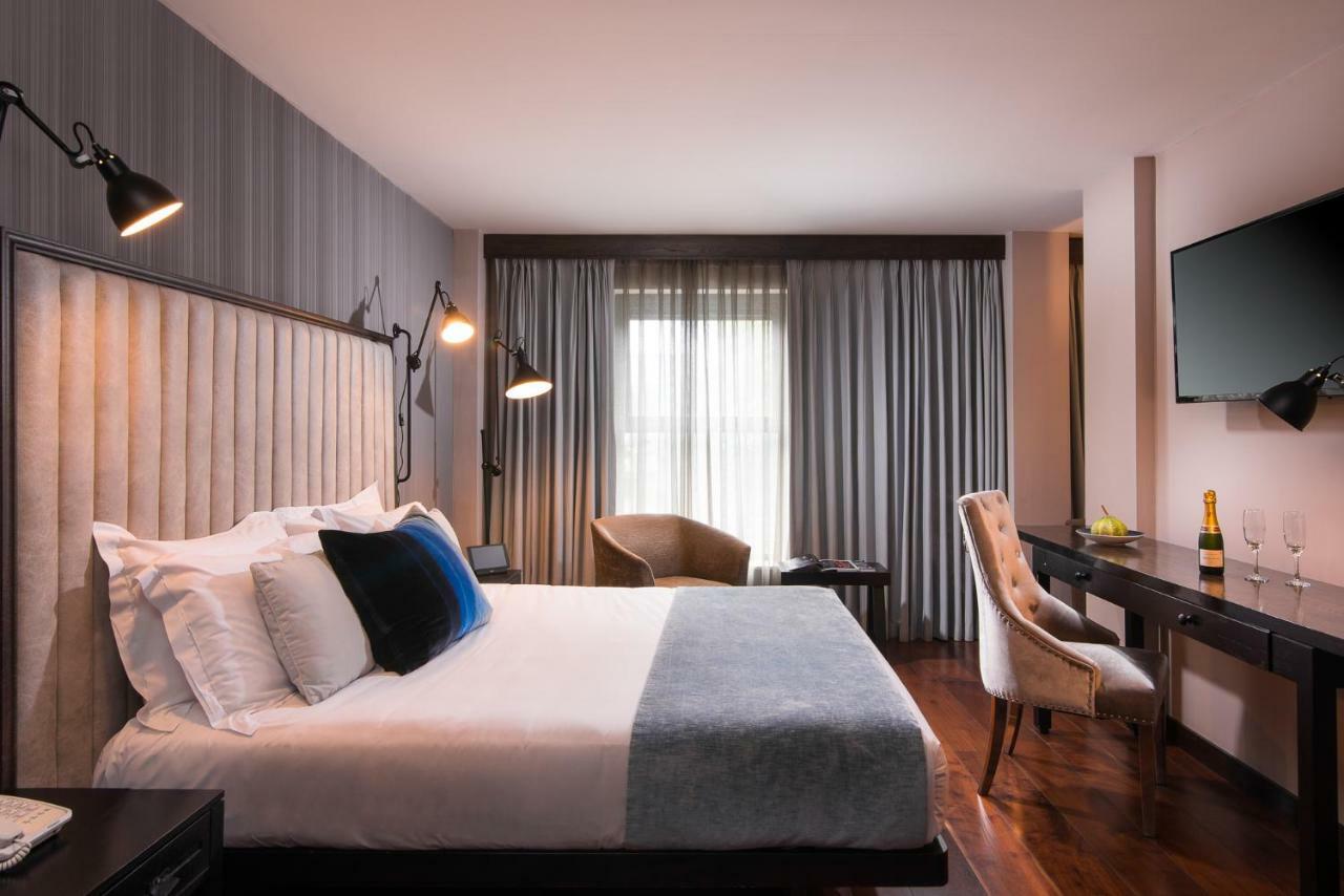 The Twelve Hotel بارنا المظهر الخارجي الصورة