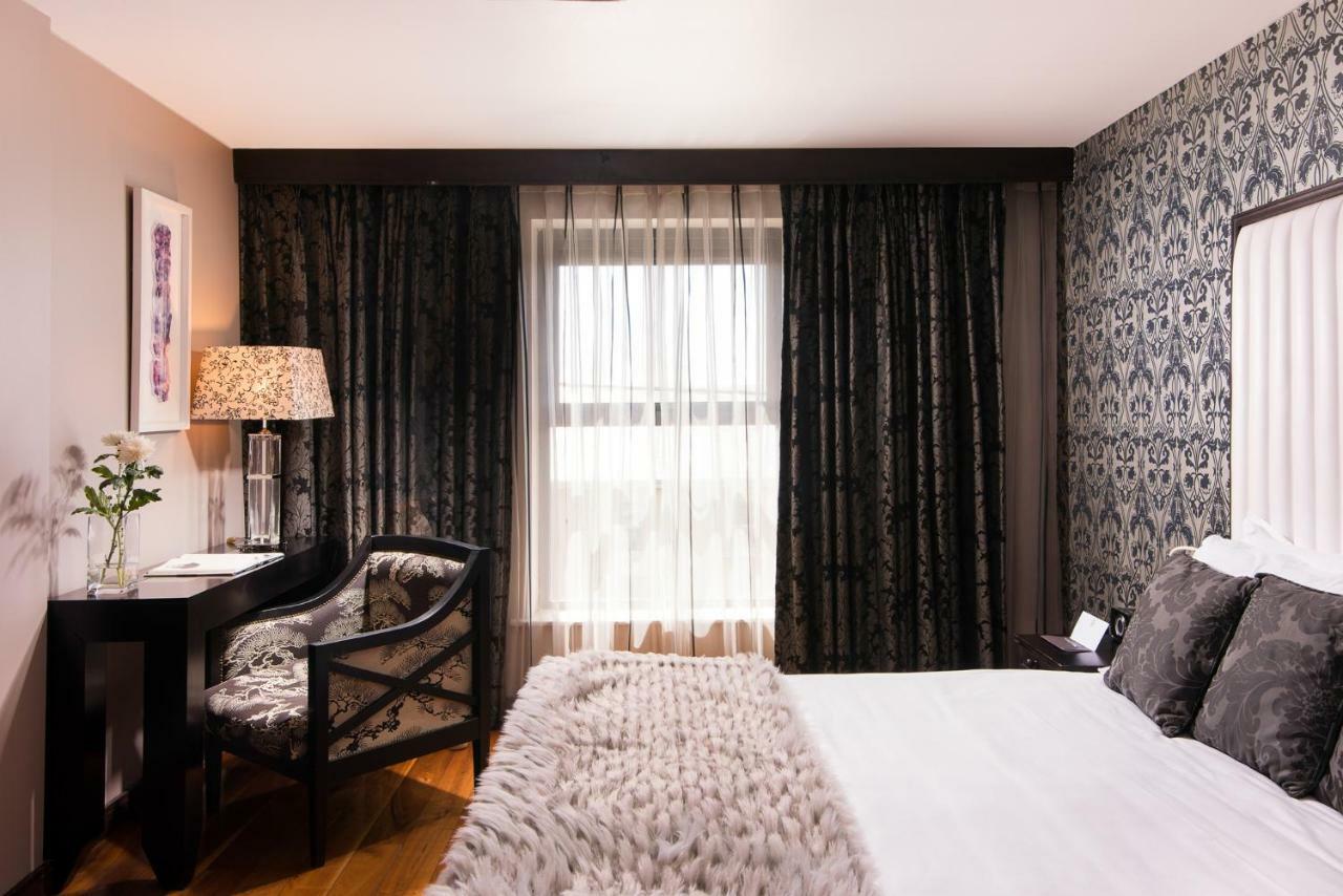 The Twelve Hotel بارنا المظهر الخارجي الصورة